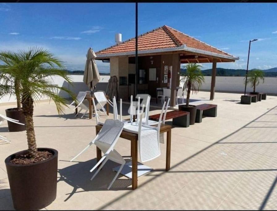 Apartamento Praia Balneario Picarras -Beto Carrero Lejlighed Eksteriør billede